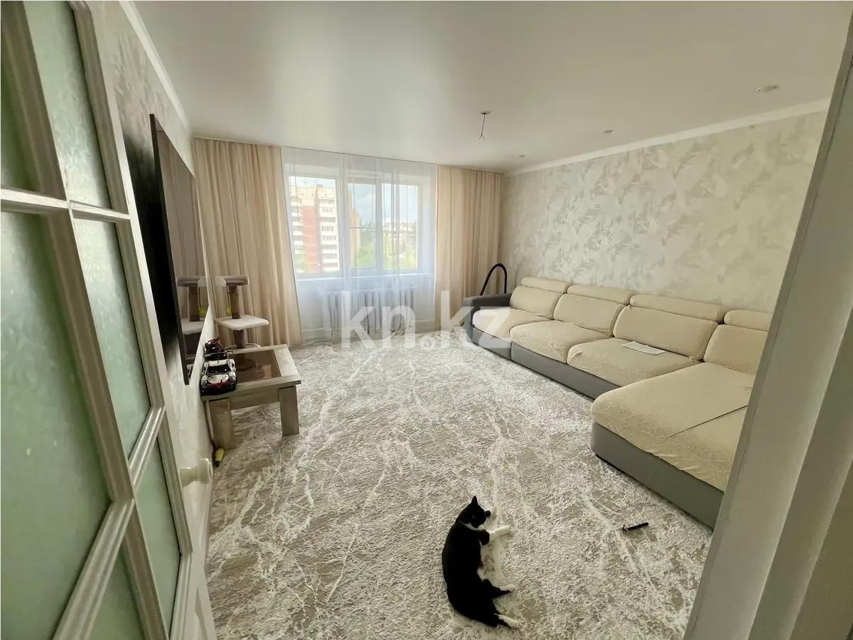Продажа 3-комнатной квартиры, 72 м², пр. Строителей, дом  11/1 в Караганде