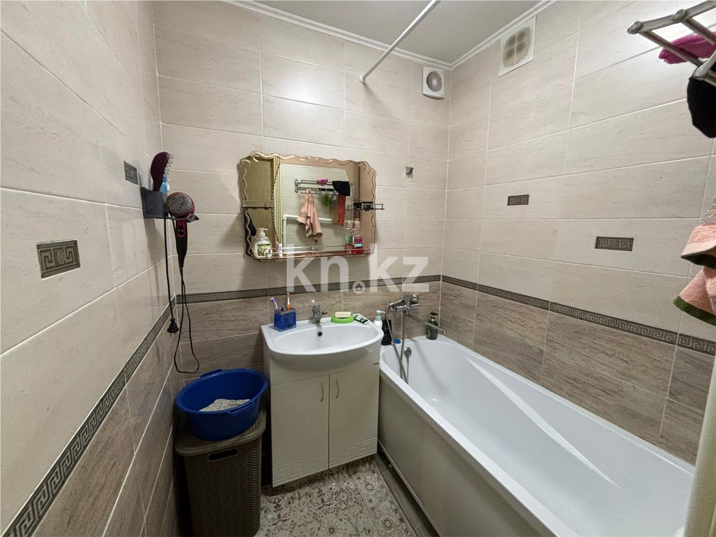 Продажа 3-комнатной квартиры, 62 м², ул. Сатыбалдина, дом  7 в Караганде - фото 9