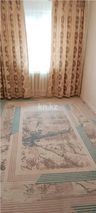 Продажа 3-комнатной квартиры, 64 м², ул. Ленинградская, дом  75а в Шахтинске - фото 2