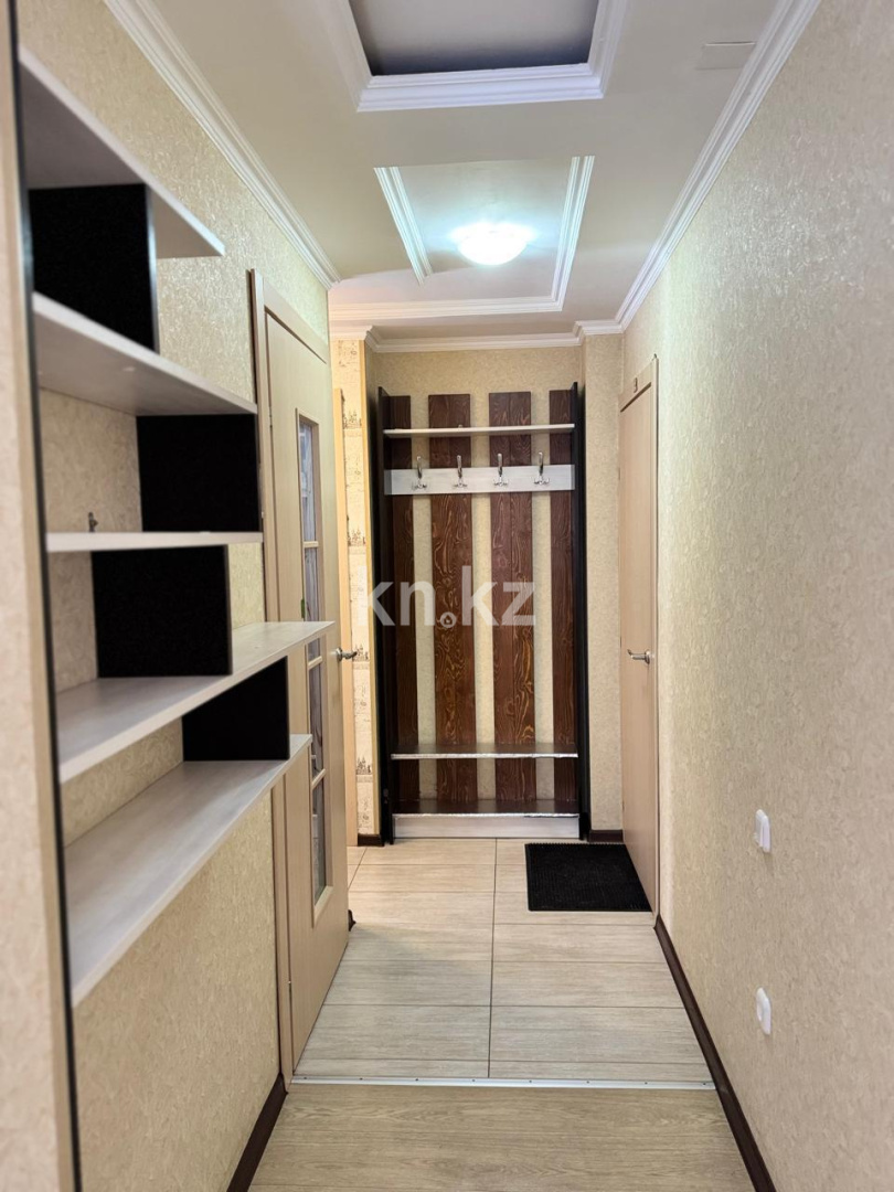 Продажа 2-комнатной квартиры, 43 м², 13-й мкр., дом  34 в Караганде - фото 10