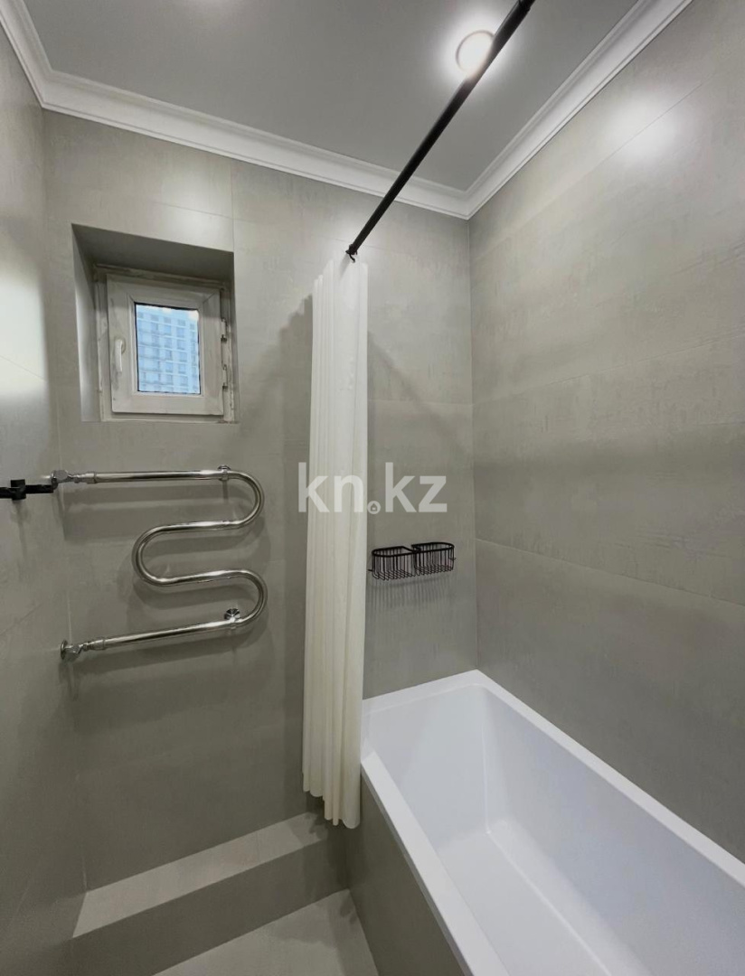 Продажа 3-комнатной квартиры, 65.3 м² в Алматы - фото 18