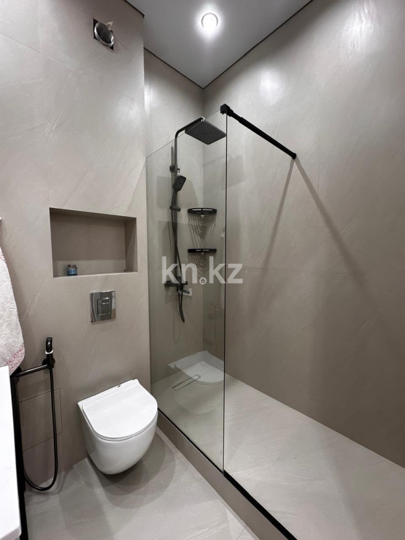 Продажа 2-комнатной квартиры, 51 м² в Уральске - фото 14