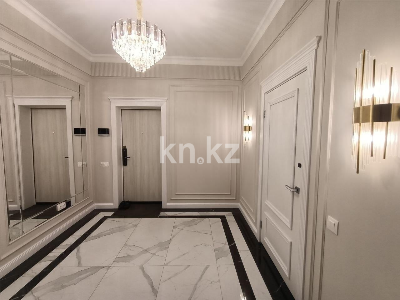 Продажа 4-комнатной квартиры, 210 м² в Астане - фото 62