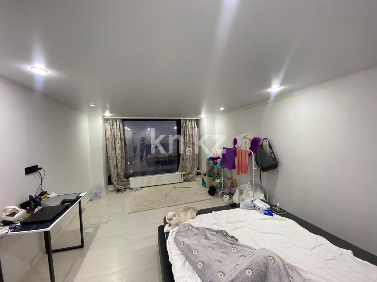 Продажа 2-комнатной квартиры, 71 м², ул. Айтматова в Астане - фото 4