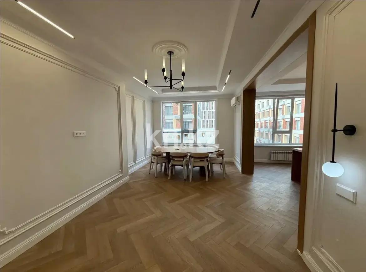 Продажа 2-комнатной квартиры, 73 м², ул. Токпанова, дом  8/3 в Астане - фото 2