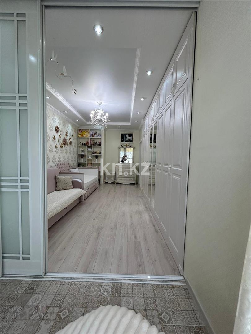 Продажа 3-комнатной квартиры, 84 м², ул. Ержанова, дом  34/1 в Караганде - фото 12