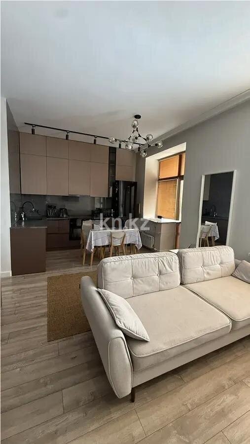 Продажа 1-комнатной квартиры, 35.6 м² в Астане