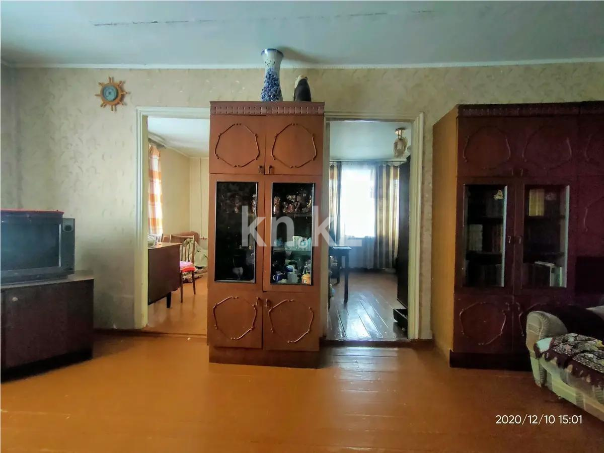 Продажа 4-комнатной квартиры, 64 м², ул. Локомотивная, дом  141 в Караганде - фото 3