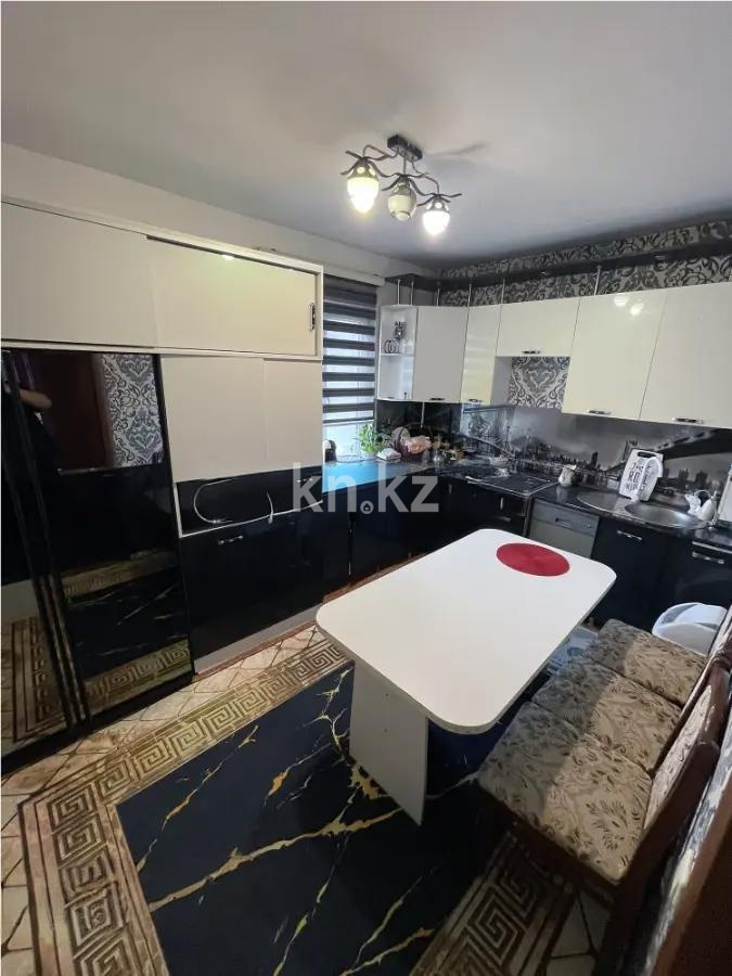 Продажа 3-комнатной квартиры, 93.9 м² в Алматы - фото 4