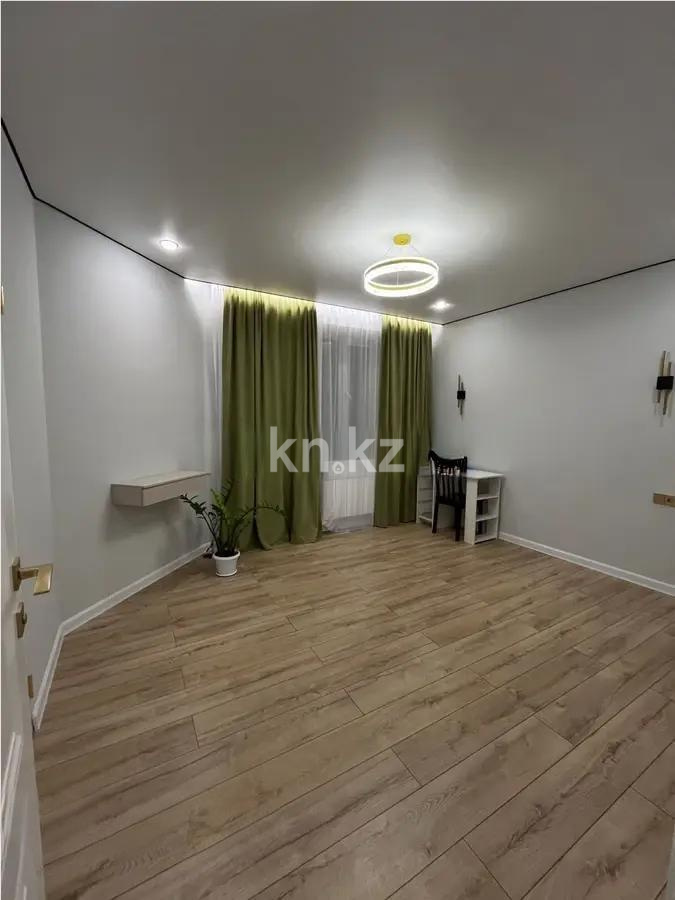 Продажа 3-комнатной квартиры, 84.5 м², ул. Бухар жырау, дом  32 в Астане - фото 2