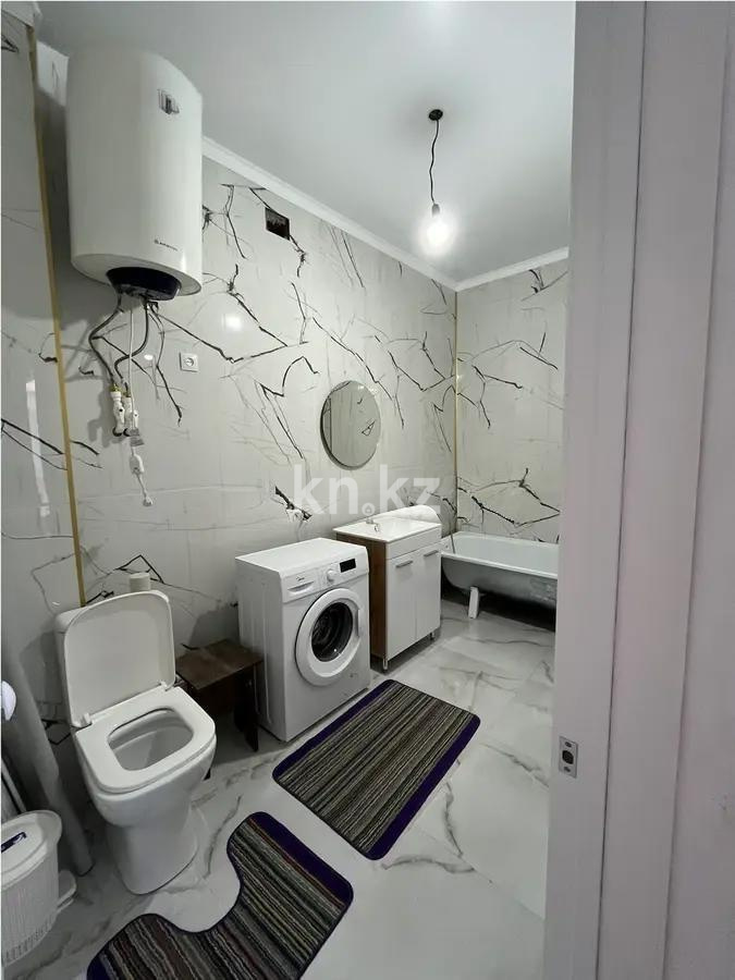 Продажа 3-комнатной квартиры, 68 м², ул. Назира Турекулова, дом  61/39 в Караганде - фото 4