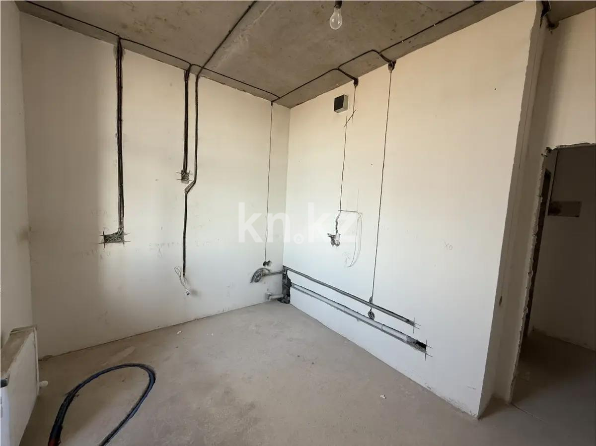 Продажа 1-комнатной квартиры, 63 м², ул. Е-429, дом  14 в Астане - фото 2