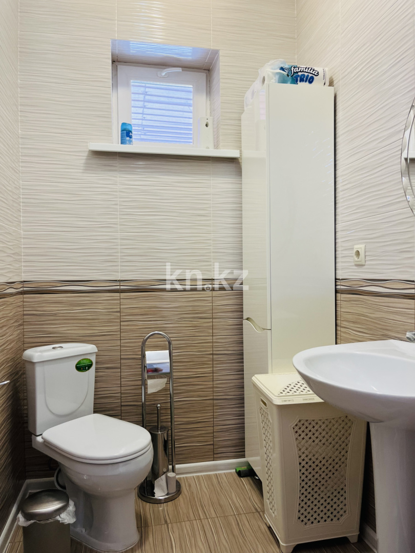 Продажа 5-комнатного дома, 224 м², Алакол, дом  17 в Акмолинской области - фото 10