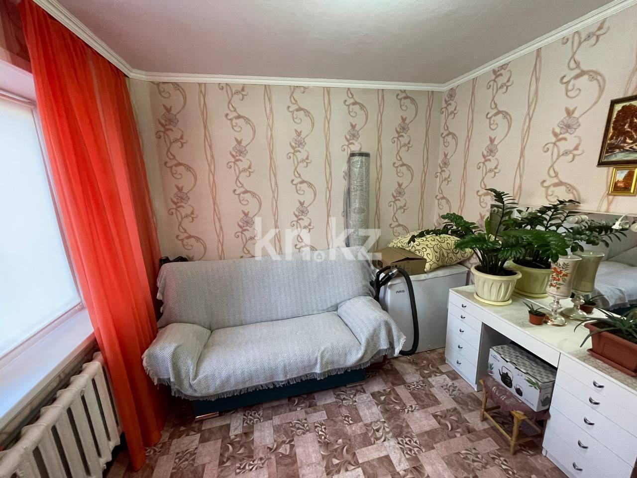 Продажа 4-комнатной квартиры, 61.4 м², ул. Каирбекова, дом  405 в Костанае - фото 15