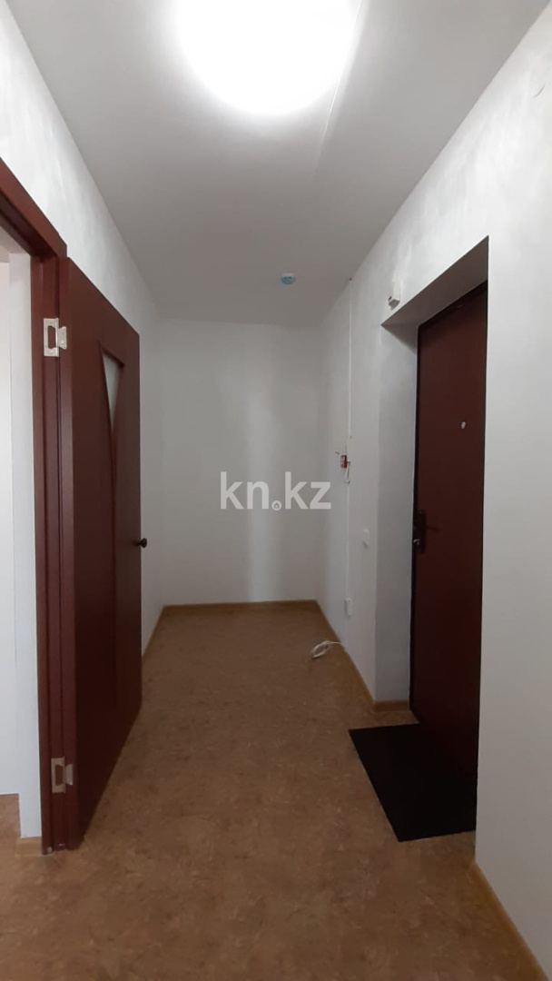 Продажа 1-комнатной квартиры, 42 м², ул. Ашимова, дом  22 в Караганде - фото 2