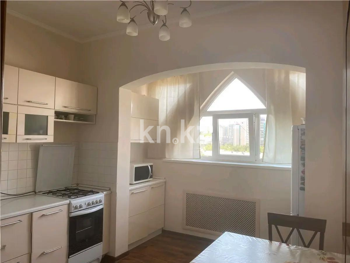 Продажа 3-комнатной квартиры, 72.5 м² в Алматы - фото 3