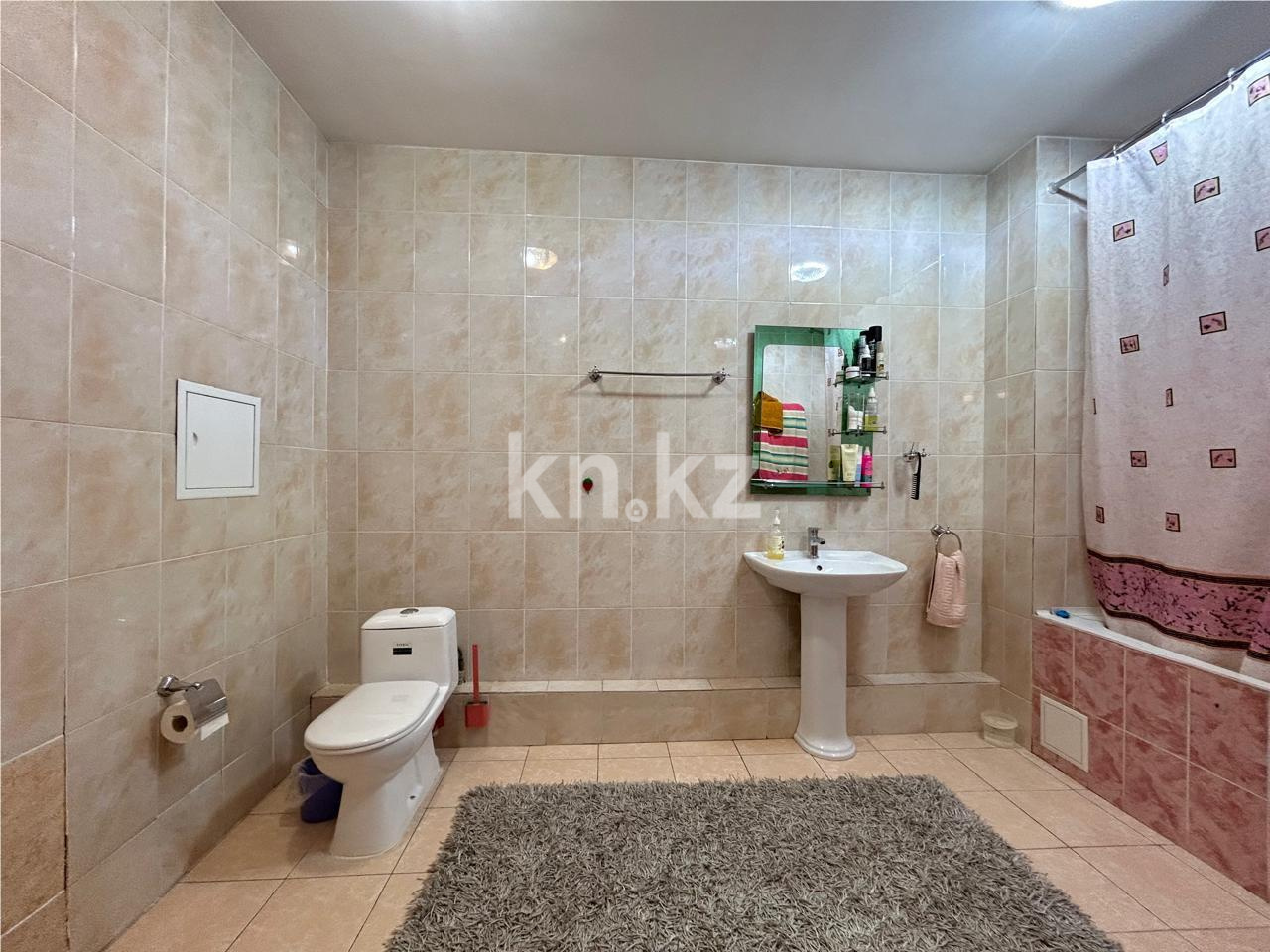 Продажа 4-комнатной квартиры, 156.6 м², ул. Кенесары в Астане - фото 15