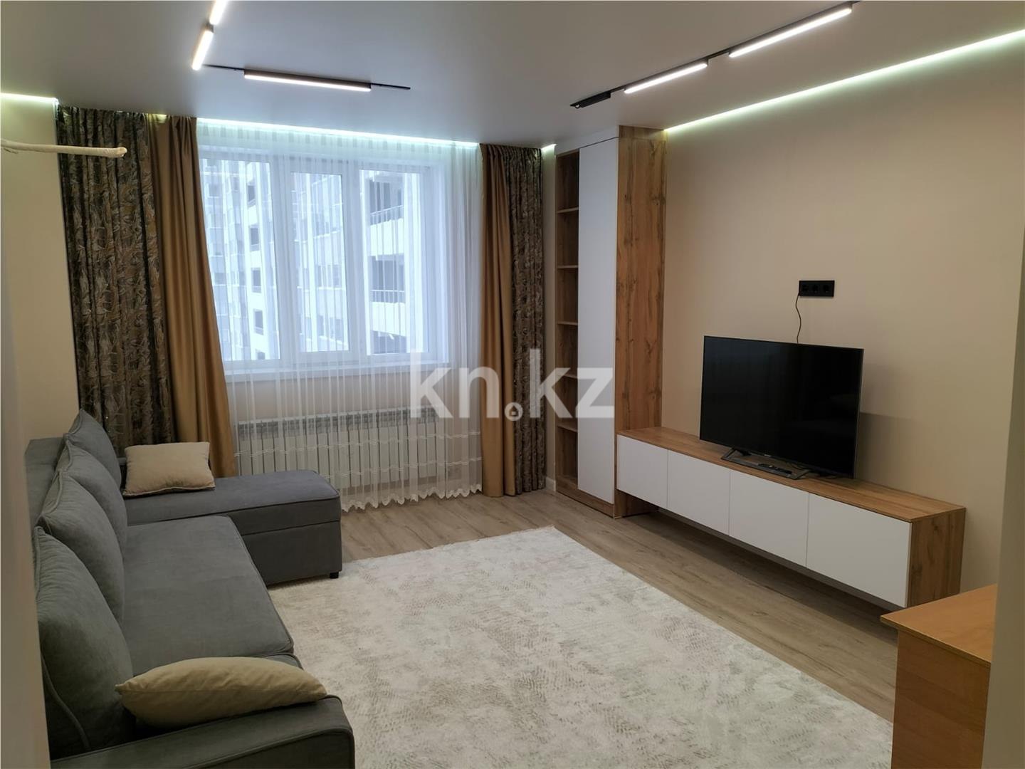 Продажа 2-комнатной квартиры, 66 м², ул. Нарикбаева в Астане