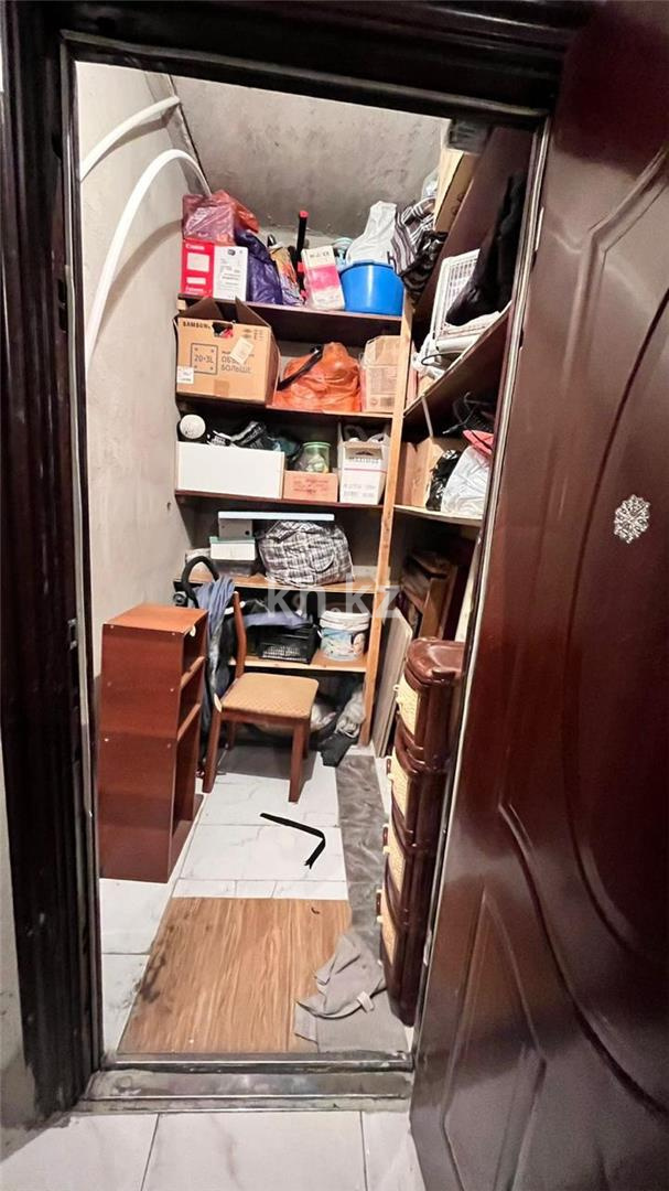 Продажа 2-комнатной квартиры, 65 м², ул. Муканова в Караганде - фото 19