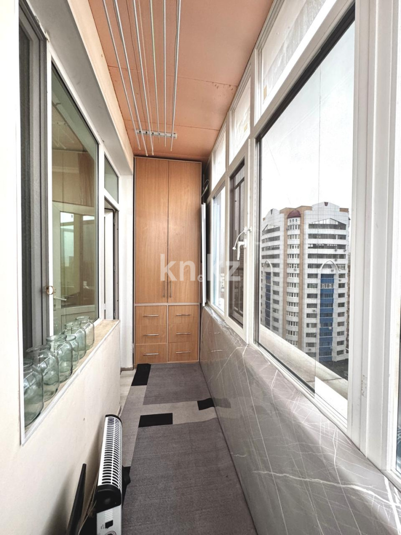 Продажа 2-комнатной квартиры, 70 м², ул. Габдуллина, дом  11 - ул. Иманова в Астане - фото 11