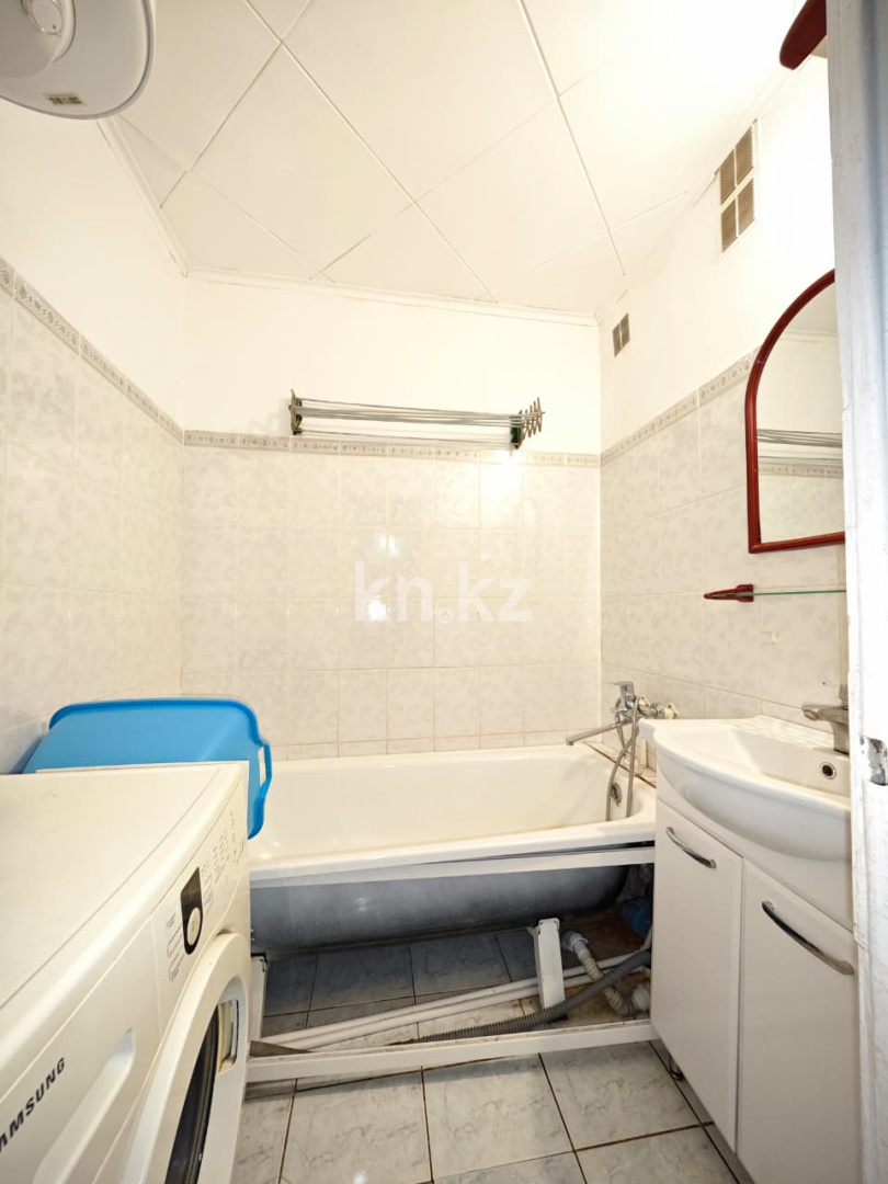 Продажа 2-комнатной квартиры, 50 м², мкр-н Орбита-1, дом  9 в Караганде - фото 8