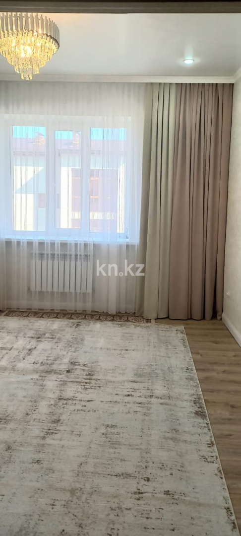 Продажа 3-комнатной квартиры, 81 м², ул. Муканова, дом  43/21 в Караганде - фото 5