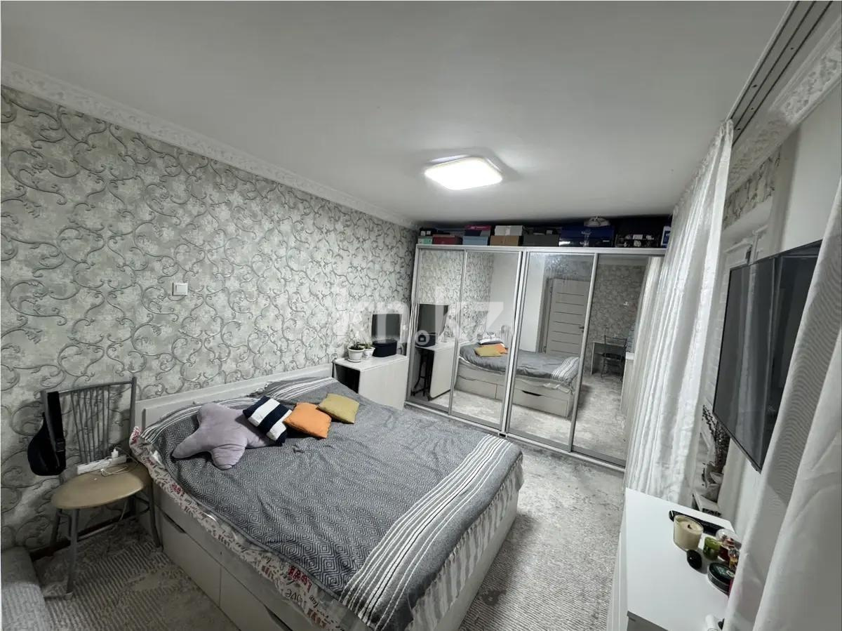 Продажа 3-комнатной квартиры, 55 м², мкр-н 10, дом  8А в Алматы - фото 2