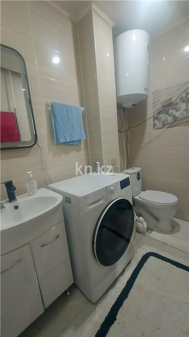 Продажа 3-комнатной квартиры, 65 м² в Караганде - фото 12