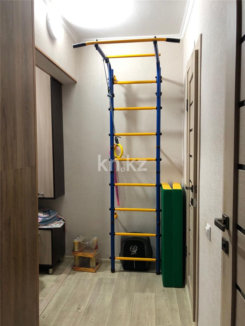 Продажа 2-комнатной квартиры, 54 м², мкр. Степной-2, дом  1 в Караганде - фото 10