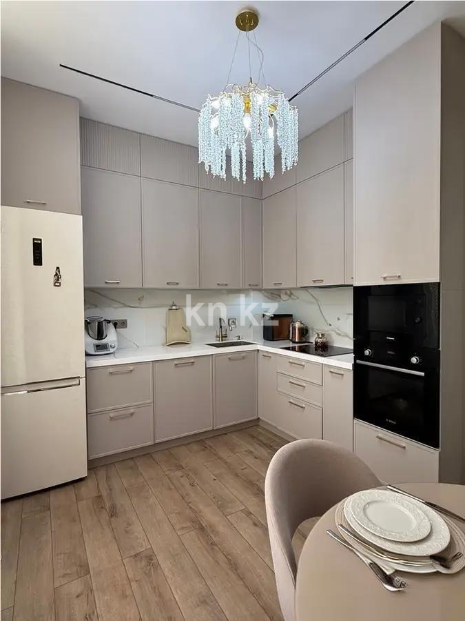 Продажа 2-комнатной квартиры, 79 м², ул. Ахмедьярова, дом  3 в Астане - фото 3