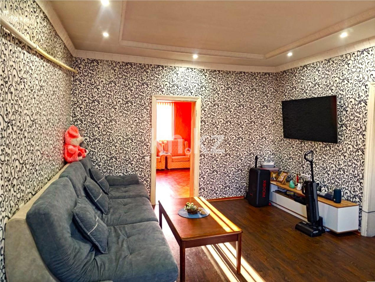 Продажа 4-комнатного дома, 86 м², ул. Павлодарская в Караганде