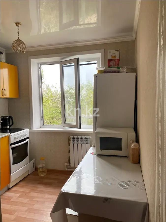 Продажа 2-комнатной квартиры, 44 м², мкр-н 15, дом  3 в Караганде - фото 3
