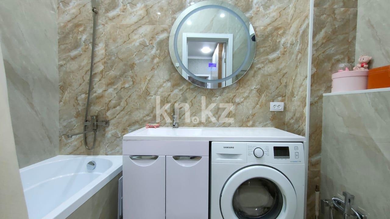 Продажа 2-комнатной квартиры, 60 м², ул. Муканова в Караганде - фото 13