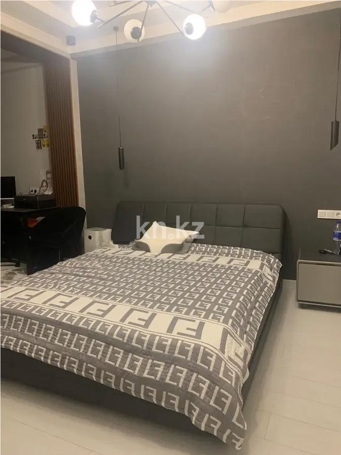 Продажа 3-комнатной квартиры, 106 м², ул. Бельгера, дом  1б в Алматы - фото 2