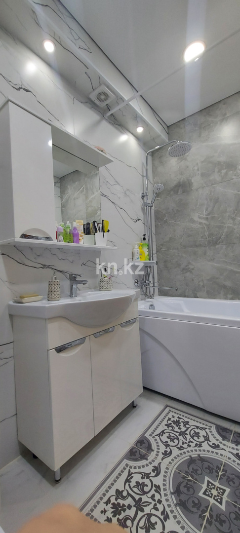 Продажа 2-комнатной квартиры, 60 м² в Актобе - фото 13