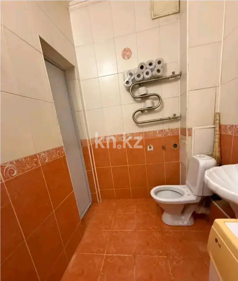 Продажа 1-комнатной квартиры, 35 м², ул. Отырар, дом  18 в Астане - фото 3