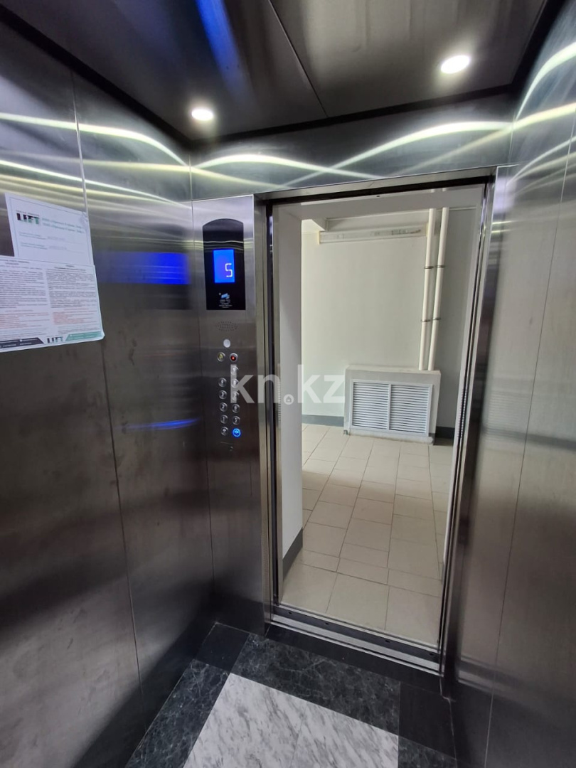 Продажа 1-комнатной квартиры, 44 м², ул. Самал в Уральске - фото 13