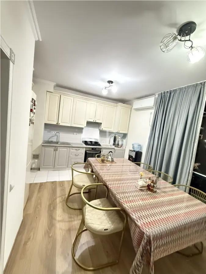Продажа 2-комнатной квартиры, 65 м² в Алматы - фото 3