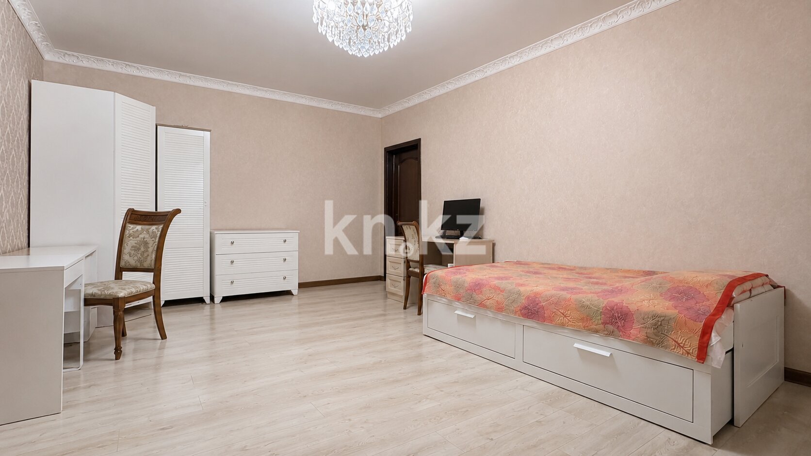 Продажа 3-комнатной квартиры, 92.8 м² в Алматы - фото 9