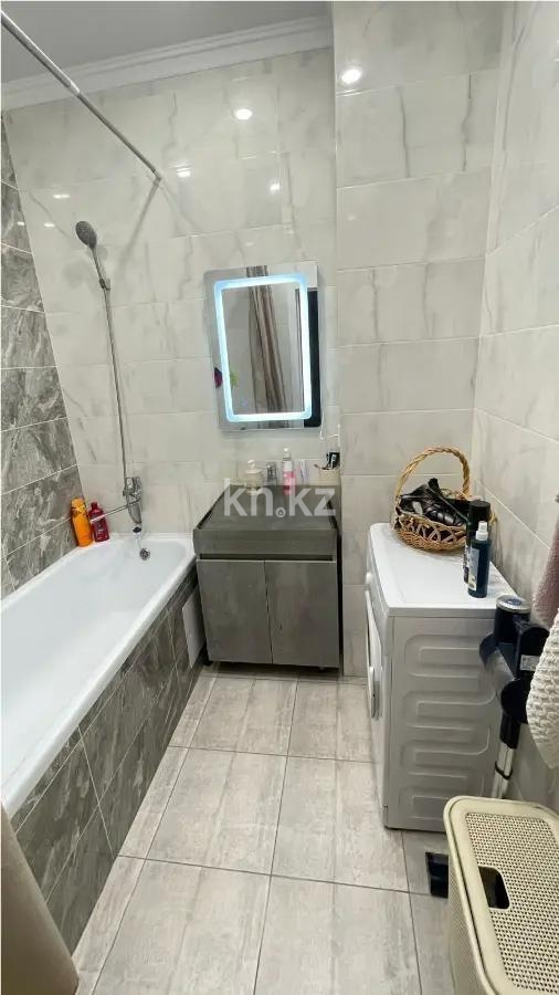 Продажа 3-комнатной квартиры, 60 м², ул. Караменде Би Шакаулы, дом  3 в Астане - фото 5