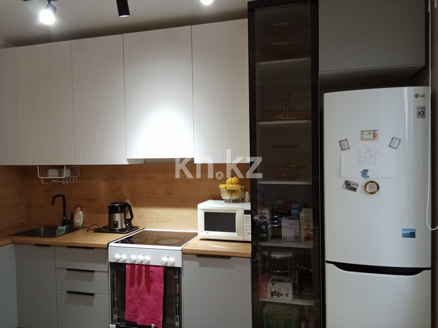 Продажа 3-комнатной квартиры, 83 м², ул. Сатыбалдина, дом  28/4 в Караганде - фото 2