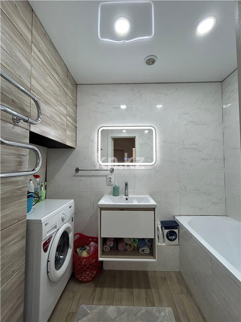 Продажа 3-комнатной квартиры, 78 м², мкрн-н Шапагат в Караганде - фото 12