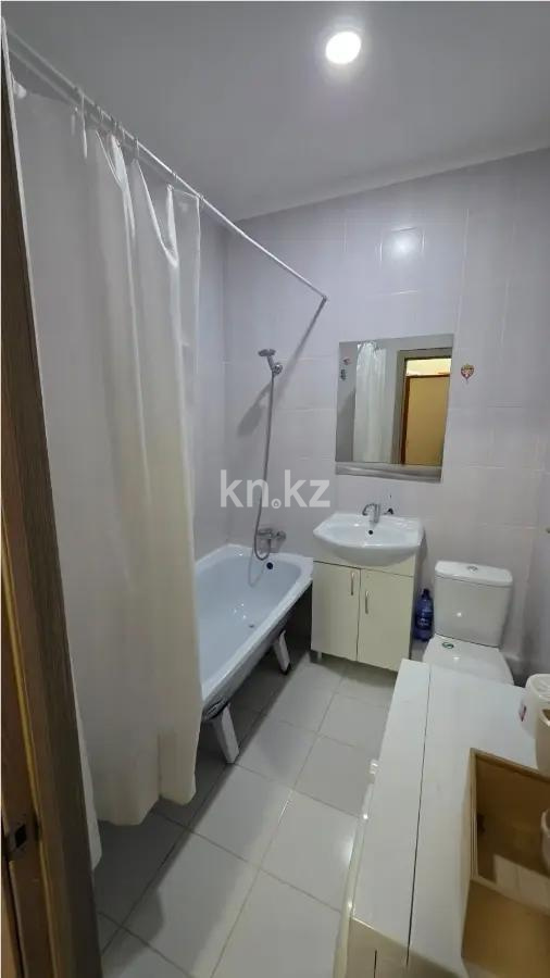 Продажа 1-комнатной квартиры, 46.2 м², ул. Сатпаева, дом  20/1 в Астане - фото 3