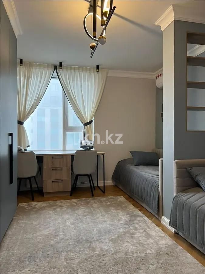 Продажа 4-комнатной квартиры, 135.6 м² в Алматы - фото 5