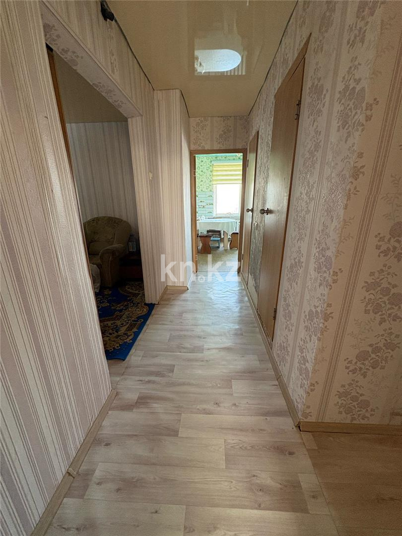 Продажа 6-комнатной квартиры, 96 м², ул. 9-й мкр. в Темиртау - фото 12