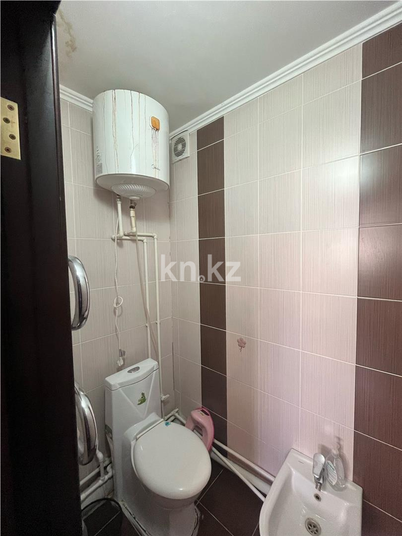 Продажа 4-комнатной квартиры, 84 м², ул. Университетская в Караганде - фото 7