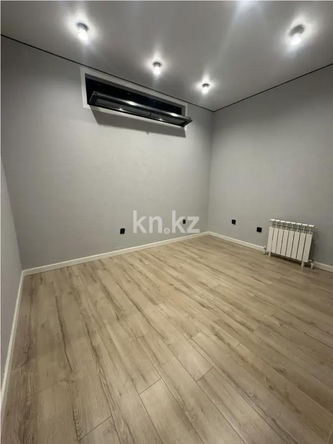 Продажа 3-комнатной квартиры, 56 м², мкр. Нуркент, дом  45 в Алматы