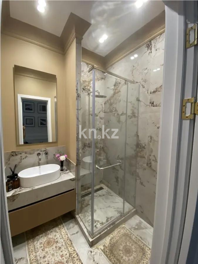 Продажа 3-комнатной квартиры, 108 м², ул. Толе би, дом  52 в Астане - фото 5