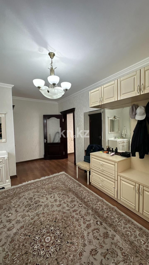 Продажа 7-комнатного дома, 380 м², мкр-н Самал-2, дом  111 в Шымкенте - фото 11