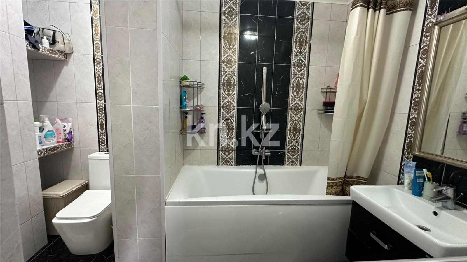 Продажа 2-комнатной квартиры, 84.2 м² в Астане - фото 10